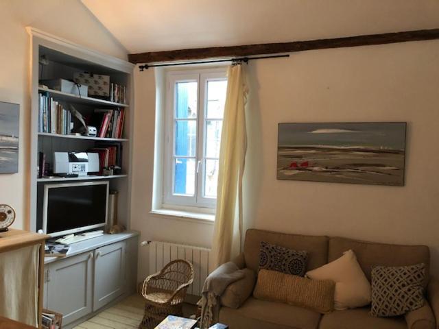 La Maison Bleue, Authentique Et Charmante Maison De Pecheur 滨海图维列 外观 照片